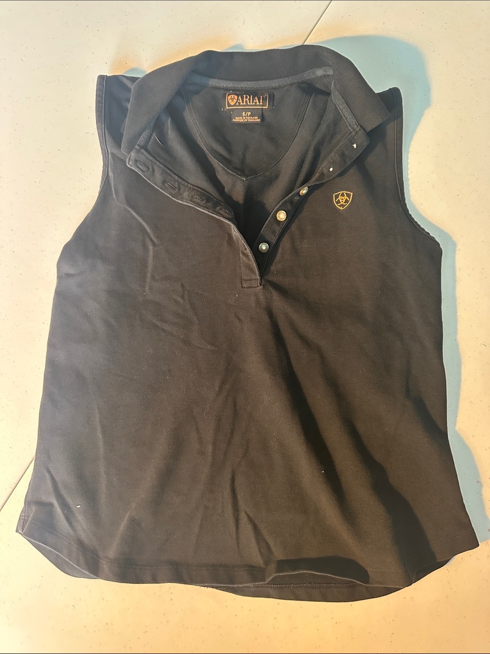 Ariat Prix Sleeveless Polo Shirt black five buttons #D10